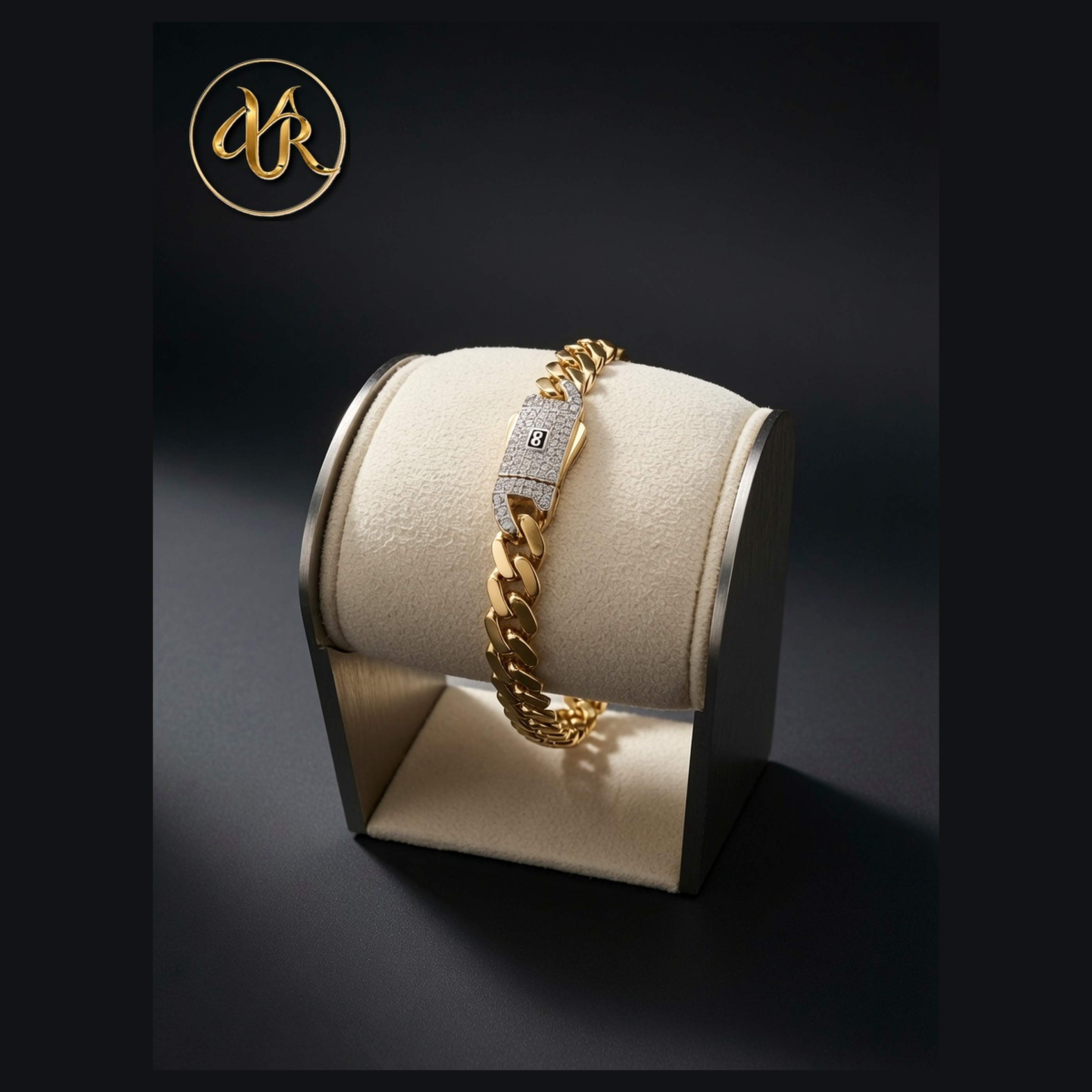 Monaco Bracelet 8mm, 8" · 16g