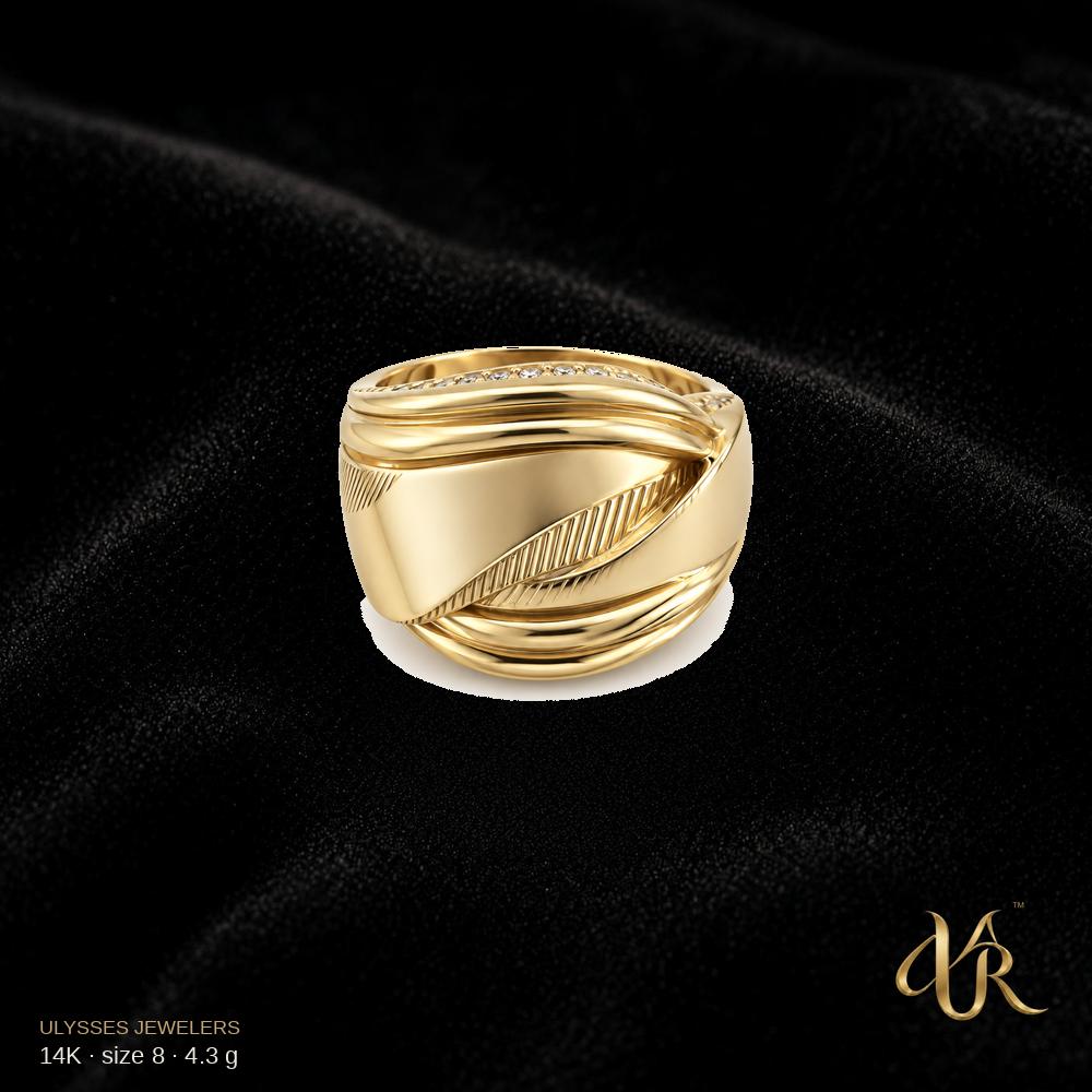 14K Women's Gold Ring, size 8, 4.3 g A