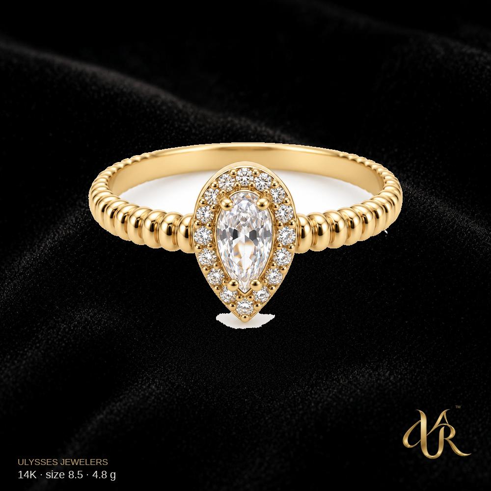 14K Women's Gold Ring, size 8.5, 4.8 g
