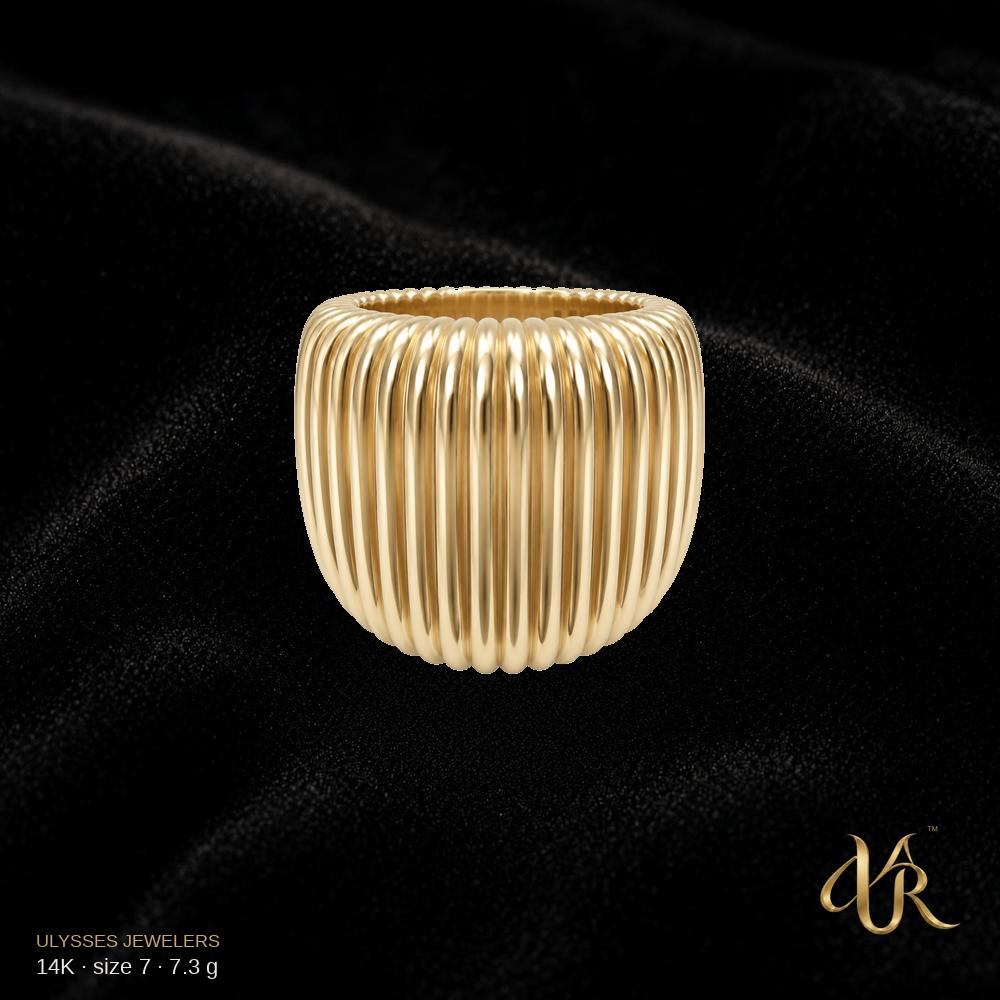 14K Women's Gold Ring, size 7, 7.3 g