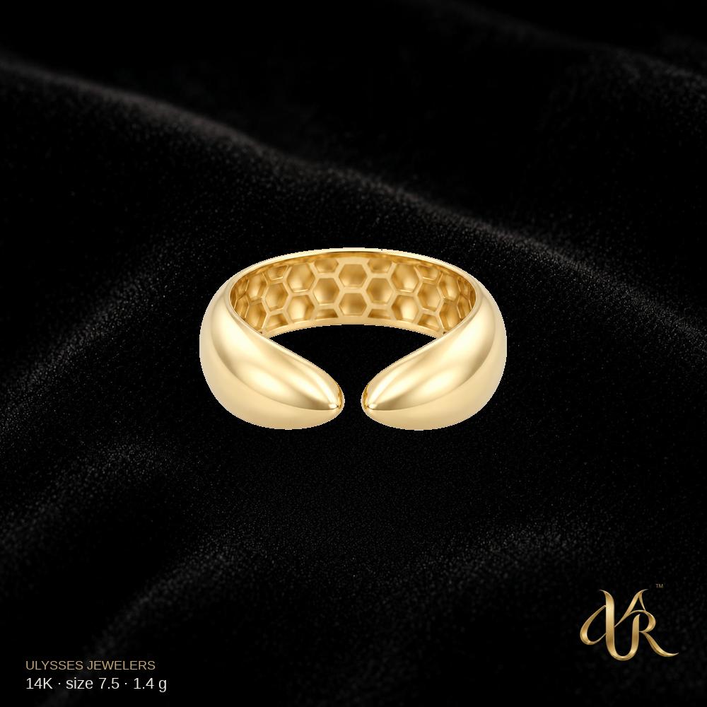 14K Women's Gold Ring, size 7.5, 1.4 g