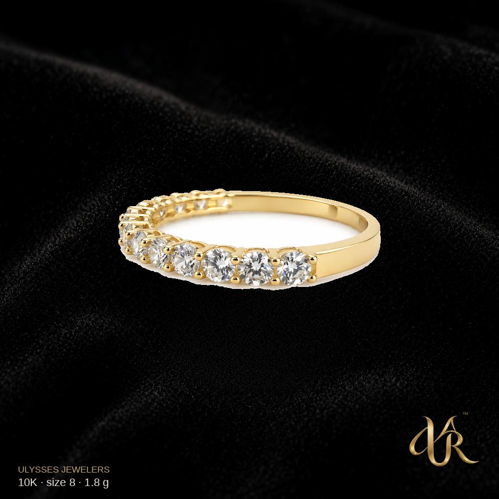 10K Women's Gold Ring, size 8, 1.8 g A
