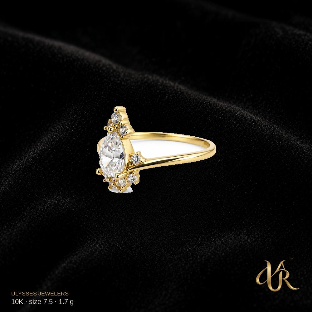 10K Women's ring, size 7.5, 1.7 g A