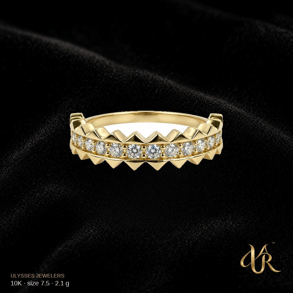 10K Women's Gold Ring, size 7.5, 2.1 g