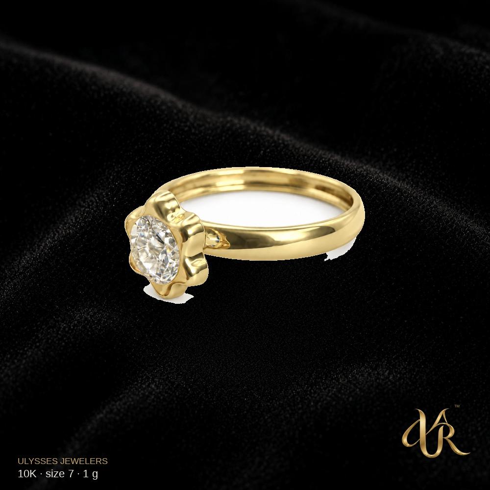 10K Women's Gold Ring, size 7, 1 g