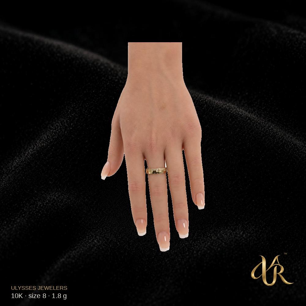 10K Women's Gold Ring, size 8, 1.8 g