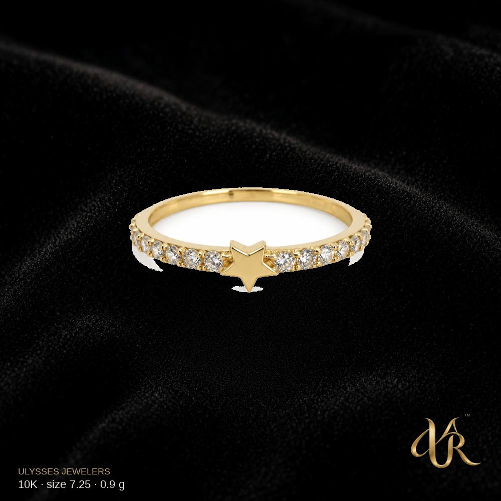 10K Women's Gold Ring, size 7.25, 0.9 g