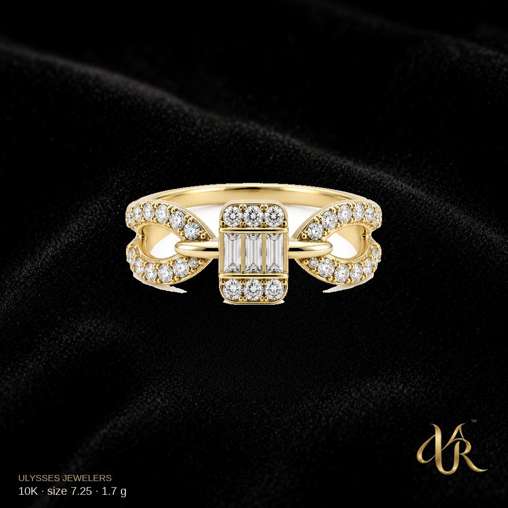 10K Women's Gold Ring, size 7.25, 1.7 g