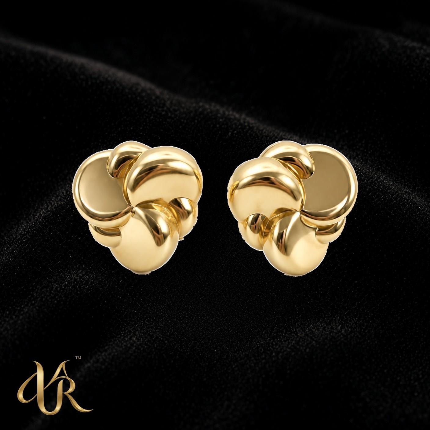 Knot studs